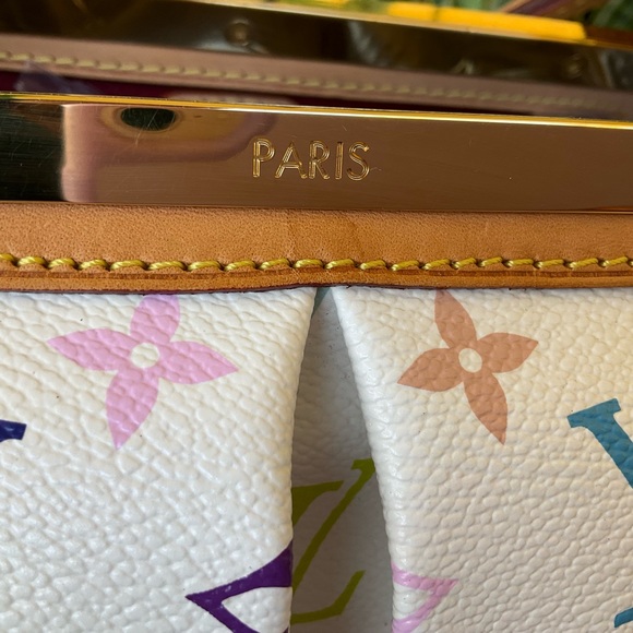 SOLD!!!🔥Louis Vuitton
x Takashi Murakami Judy GM two-way handbag🔥 - Picture 12 of 17